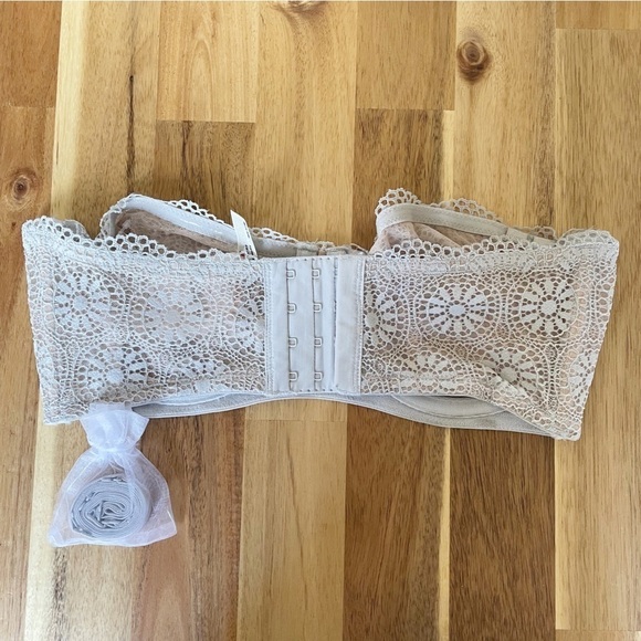 Free People Starla Underwire Lace Demi Bra Skies - Picture 4 of 6